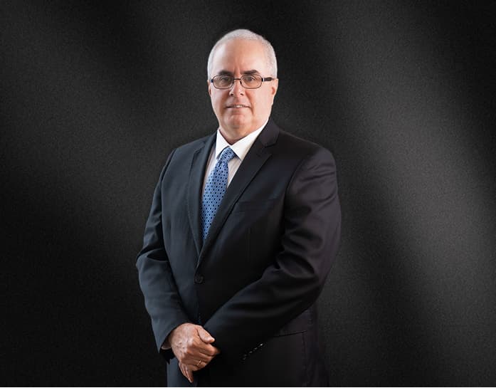 Jorge Avendaño, founder | of the law